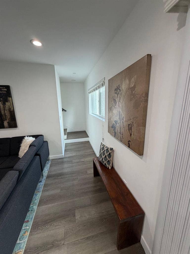 3 BR in Los Angeles