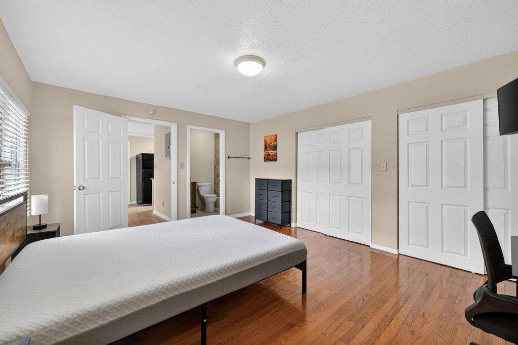11 BR in Tampa