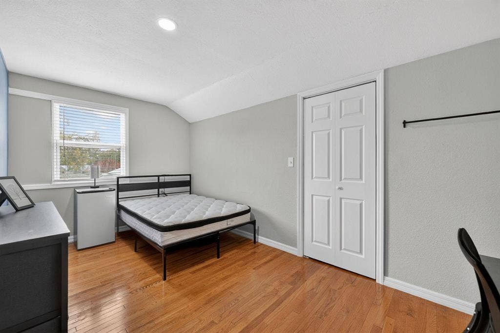 11 BR in Tampa