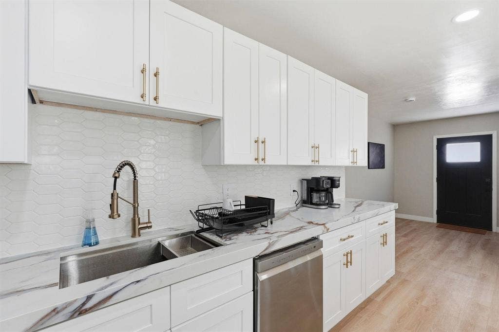 6 BR in Phoenix