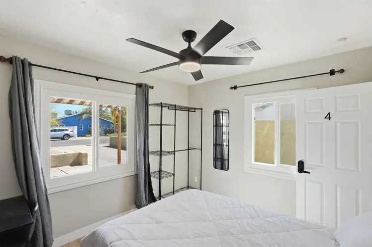 6 BR in Phoenix