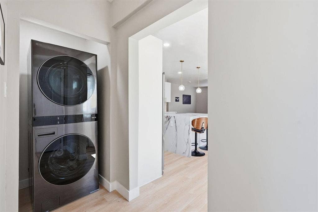 6 BR in Phoenix