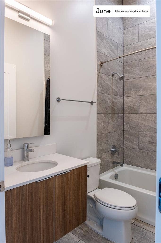 4 BR in Washington DC