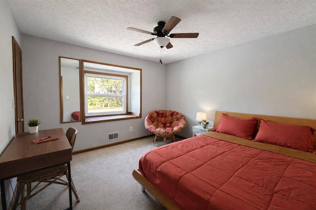 Private Room - Utilities Included