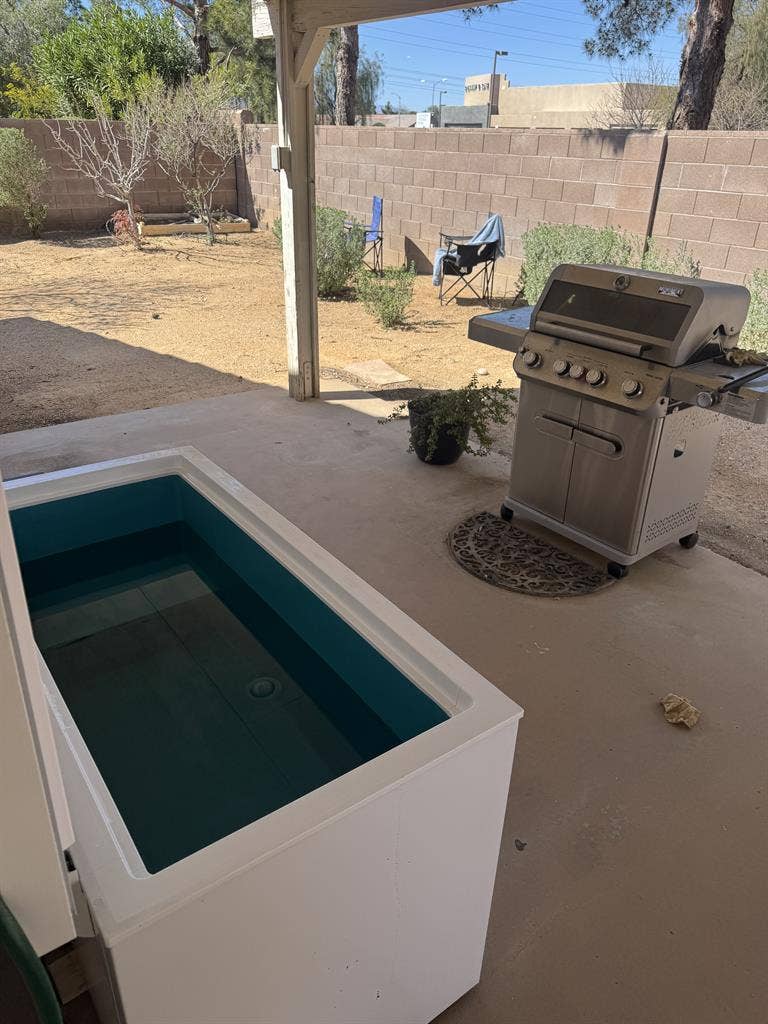 Room in central 4bd/2ba (util incl)