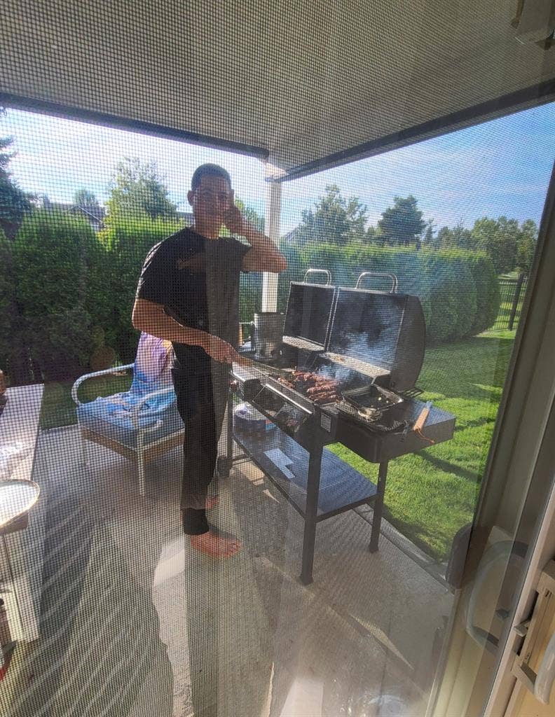 Roommate Wanted BD in CDA Place