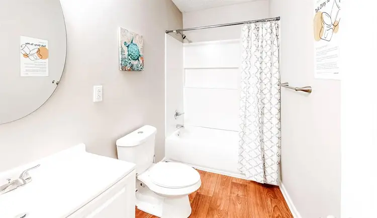 8 BR in Stone Mountain