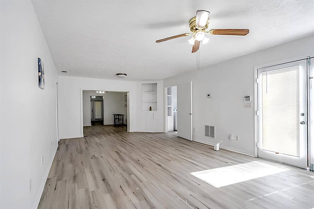7 BR in Jonesboro