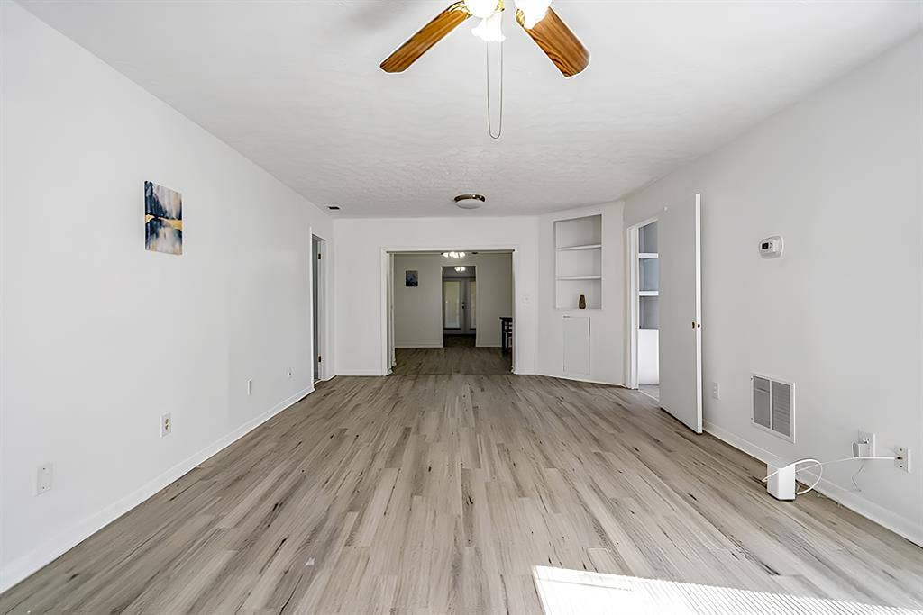 7 BR in Jonesboro