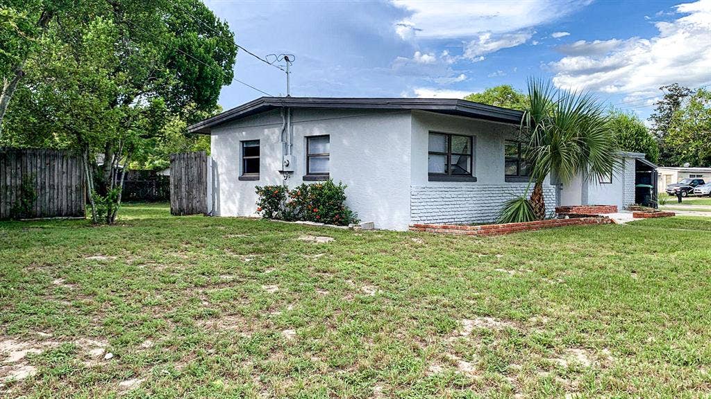 5 BR in Orlando