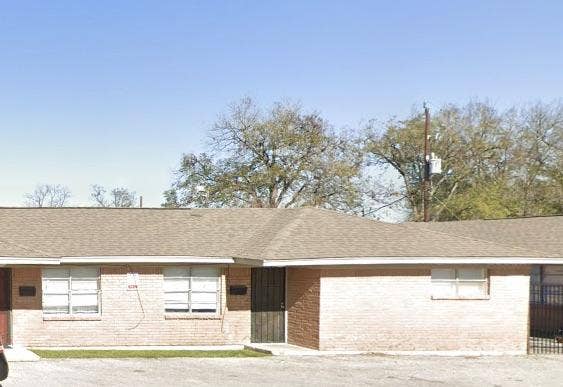 3 BR in Houston