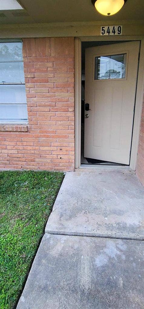 3 BR in Houston