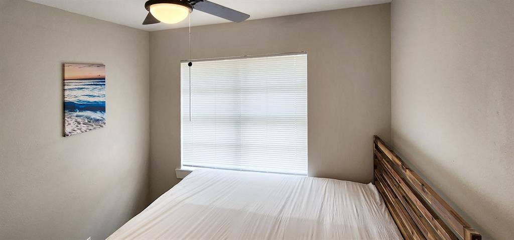 3 BR in Houston