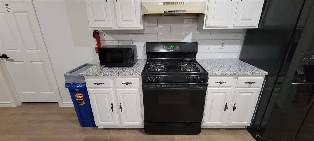5 BR in Garland