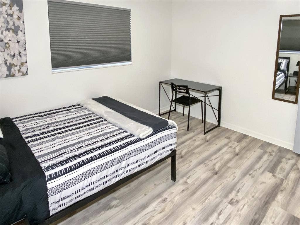 8 BR in Orlando