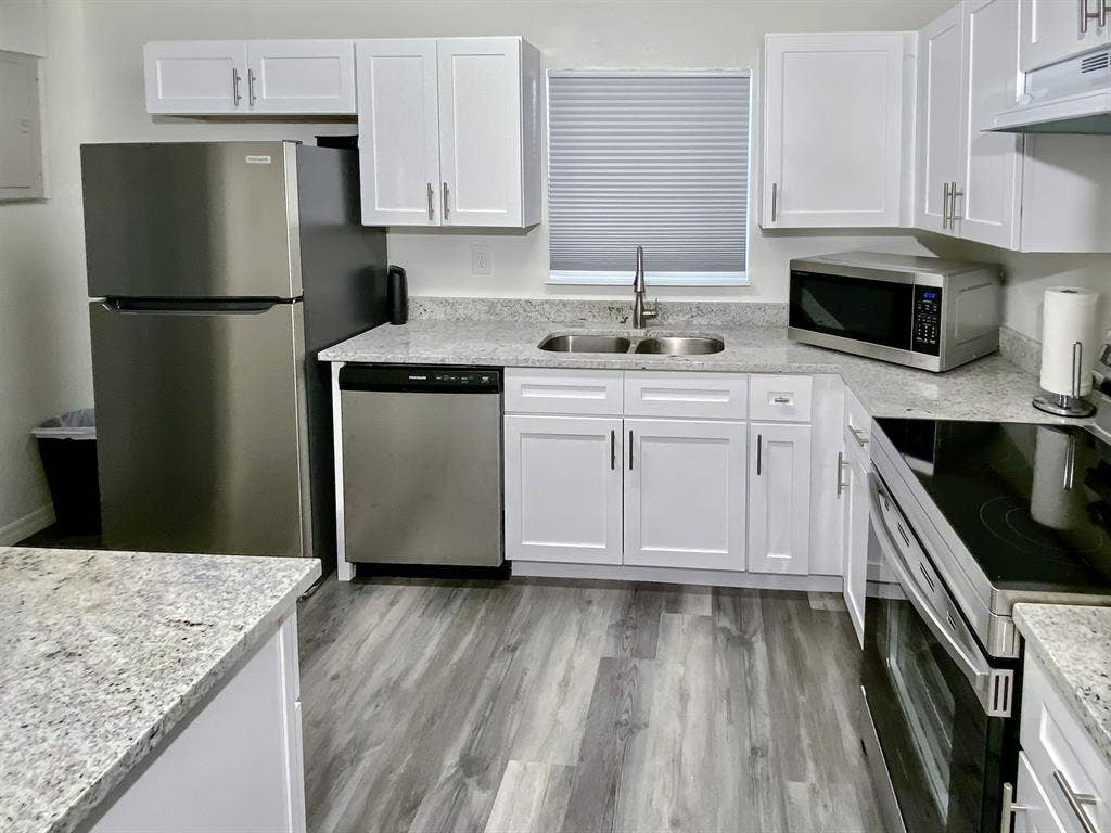 8 BR in Orlando