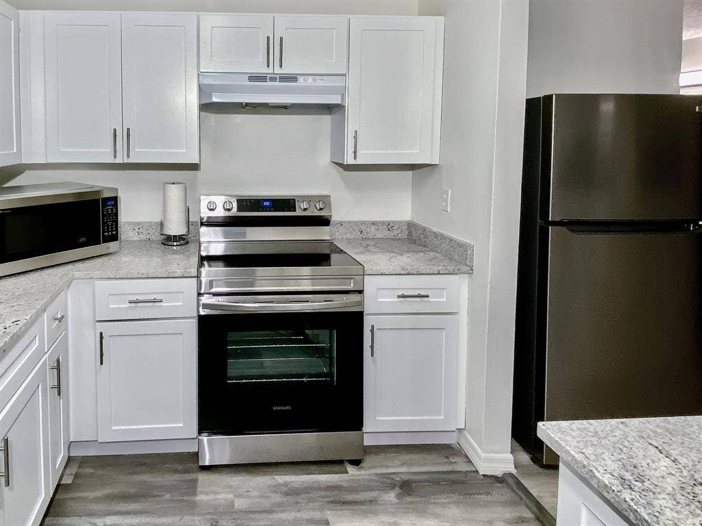 8 BR in Orlando