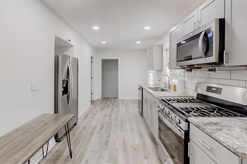 7 BR in Atlanta