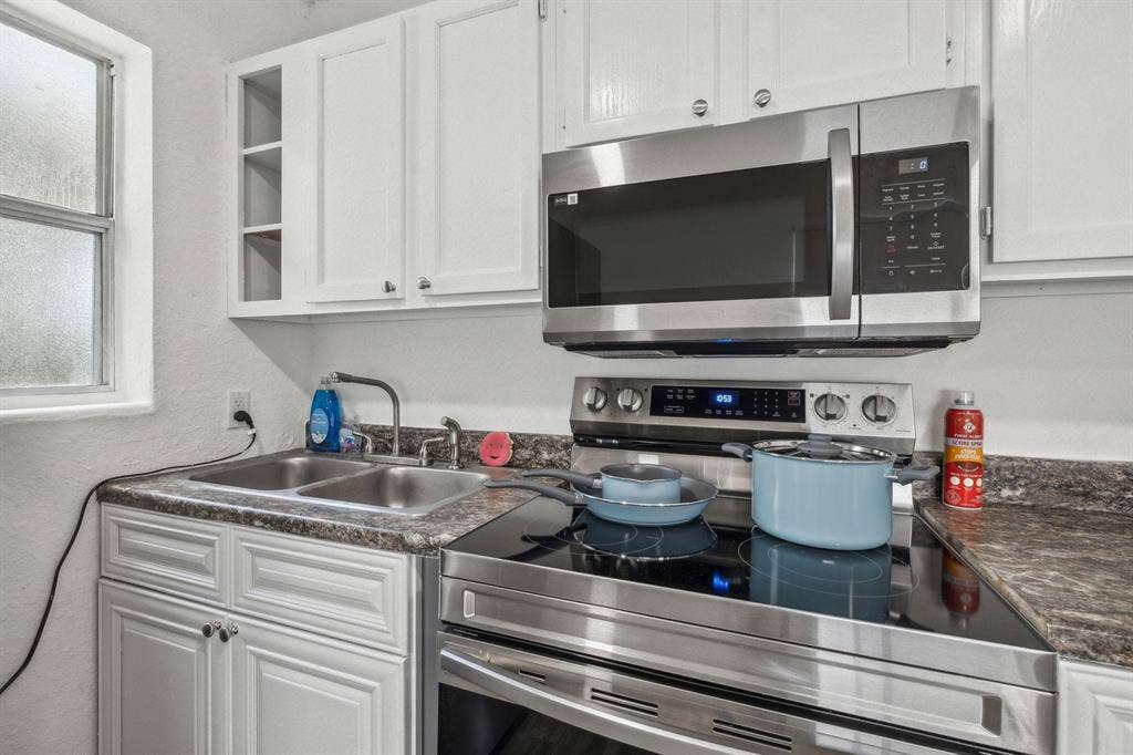 7 BR in Jacksonville