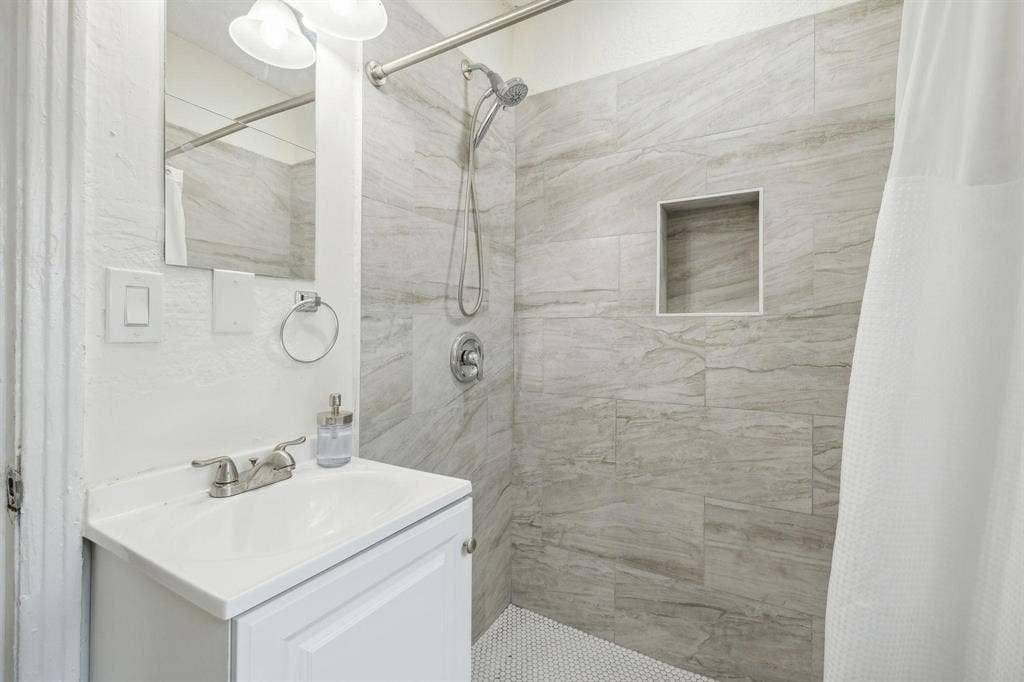 7 BR in Jacksonville
