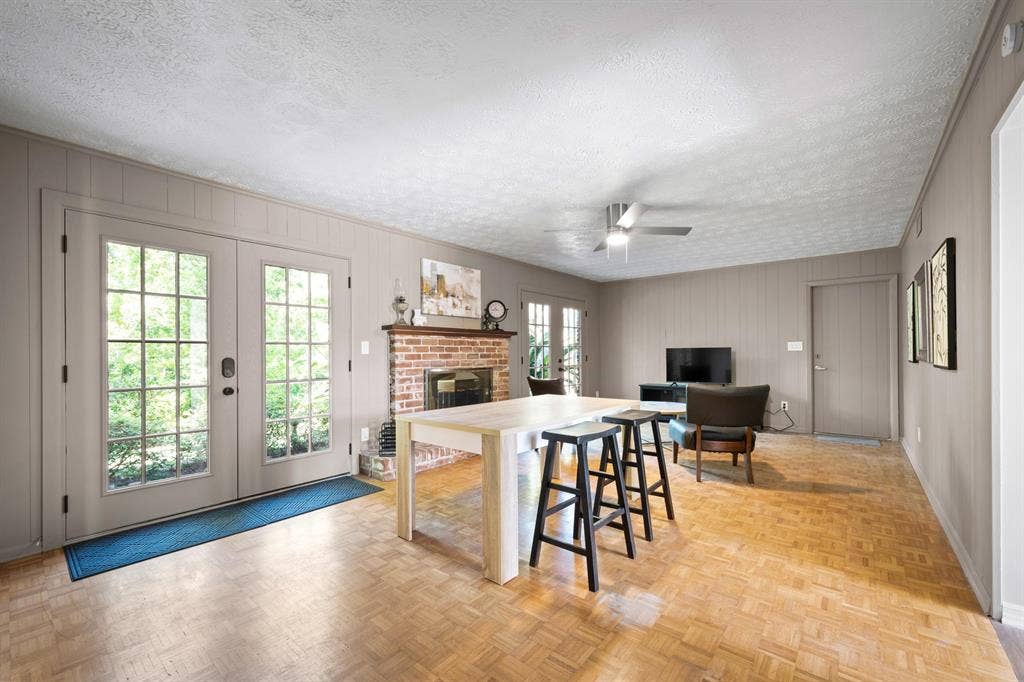 7 BR in Jacksonville