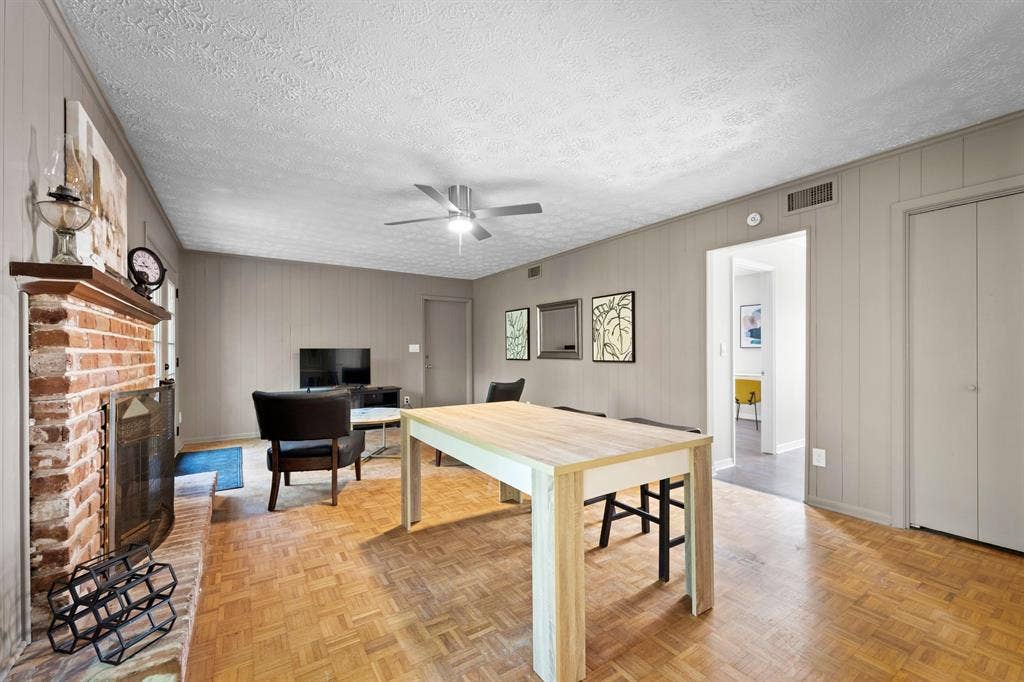 7 BR in Jacksonville