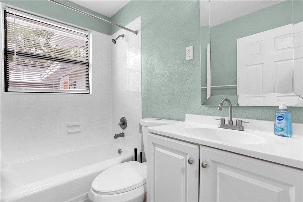 6 BR in Orlando