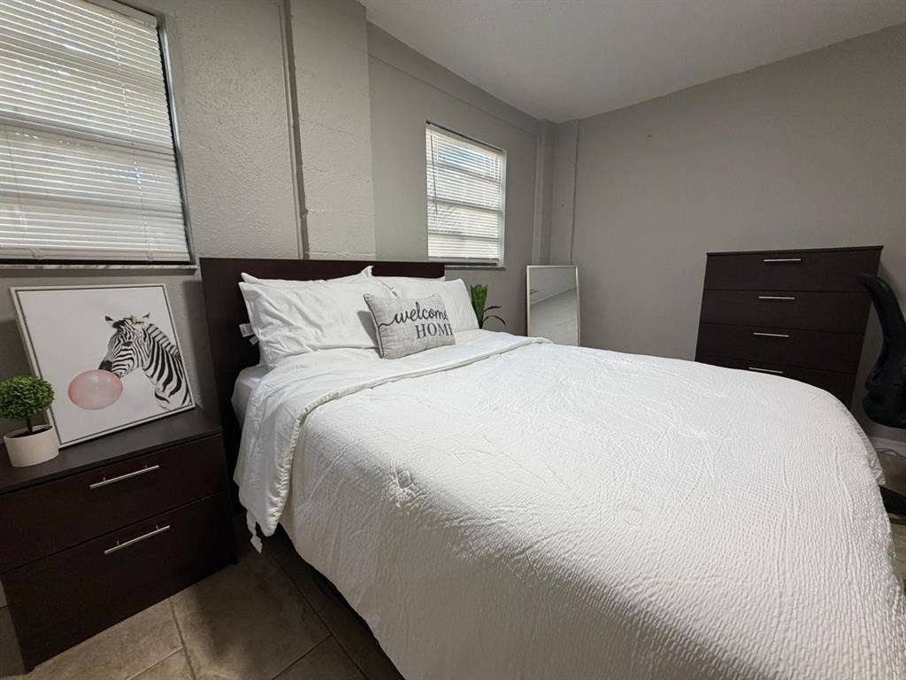 6 BR in Orlando