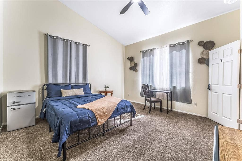 9 BR in North Las Vegas