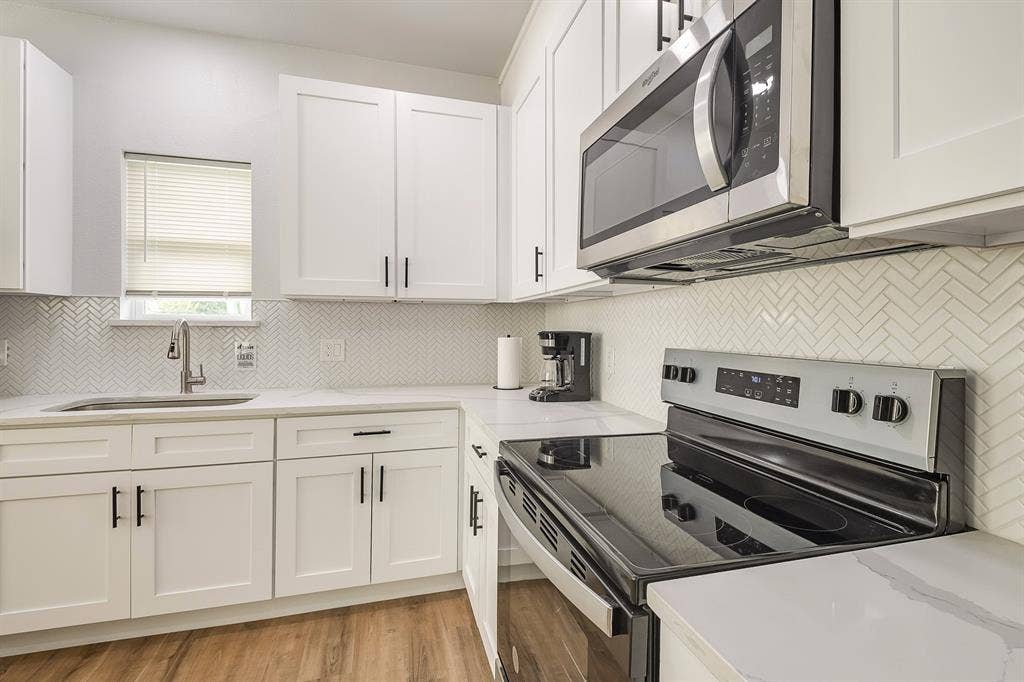 6 BR in Dallas