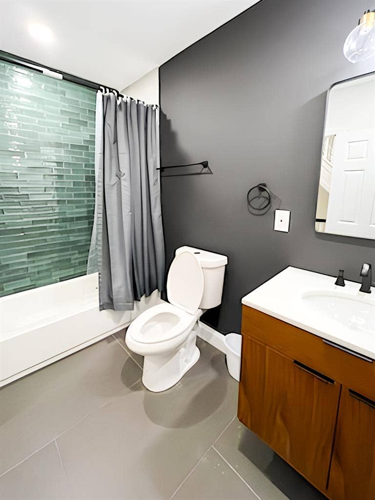 5 BR in Philadelphia