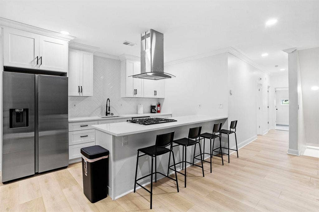 5 BR in Philadelphia