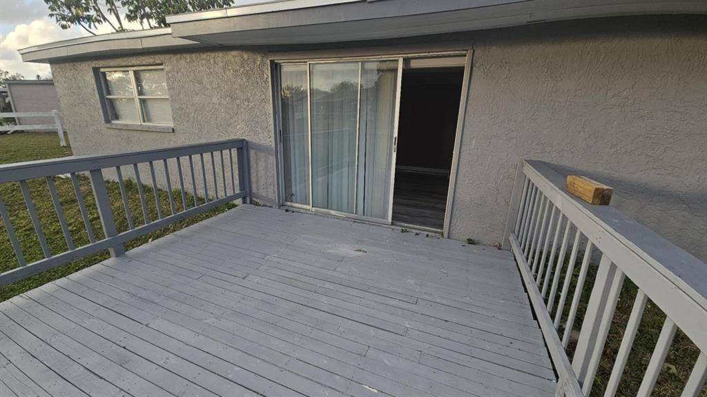 6 BR in Holiday