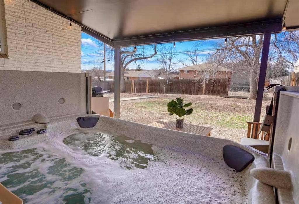 5 BR in Denver