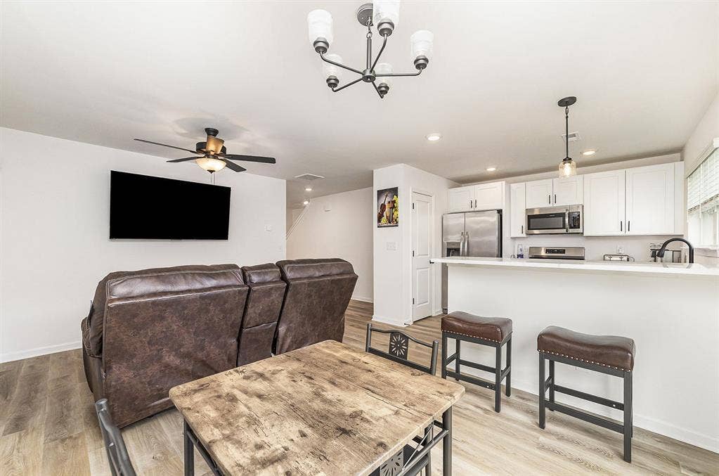 3 BR in Charlotte