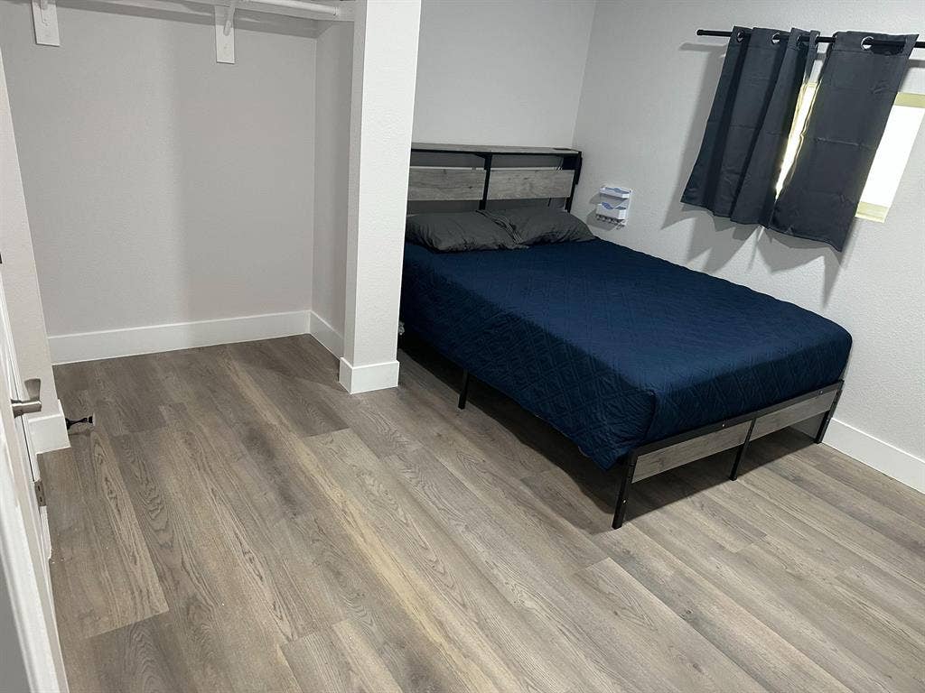 7 BR in Las Vegas