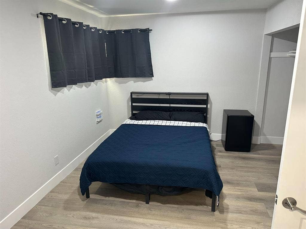 7 BR in Las Vegas