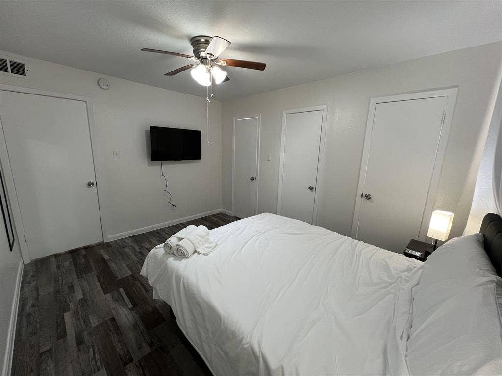 3 BR in Irving