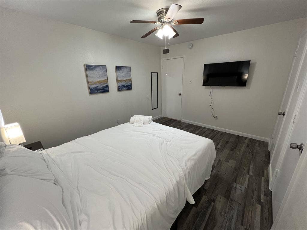 3 BR in Irving
