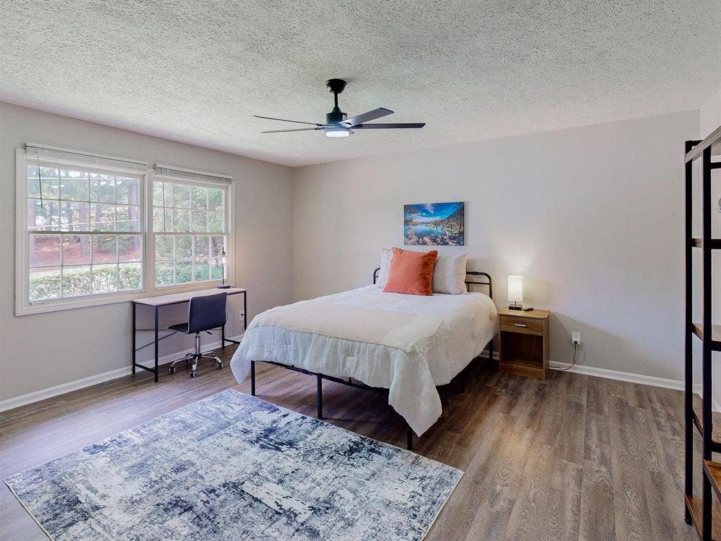 7 BR in Decatur