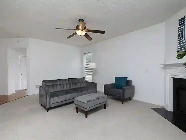 3 BR in Austell