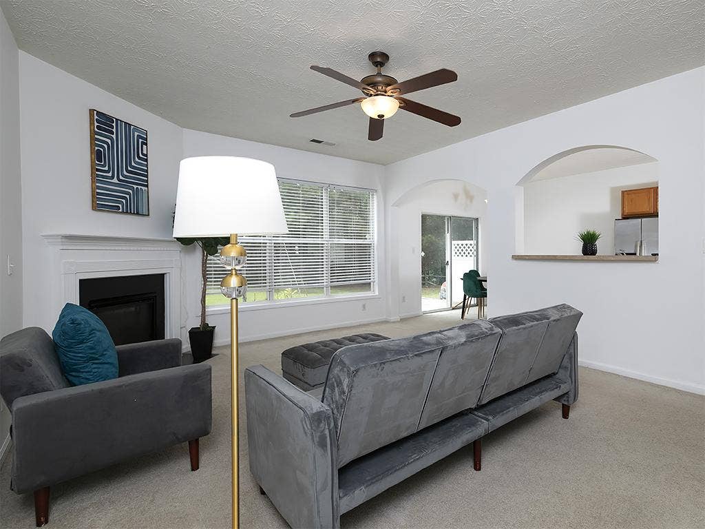 3 BR in Austell