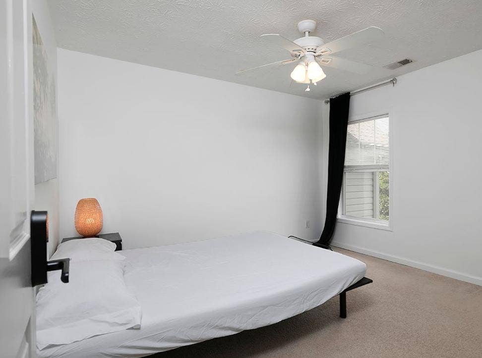 3 BR in Austell