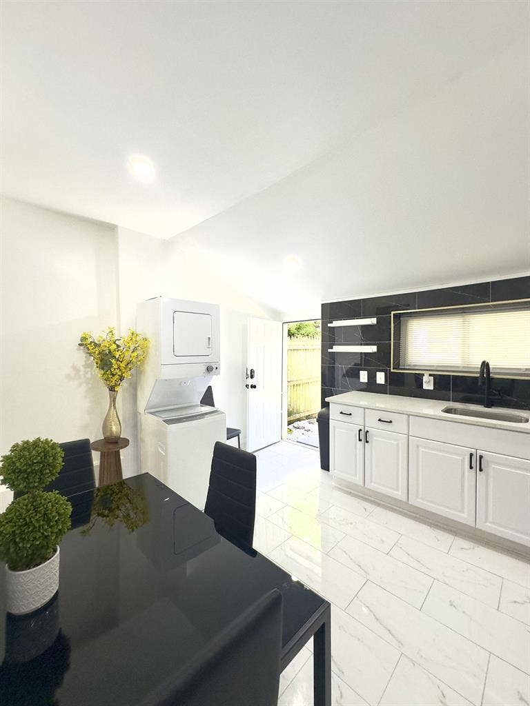 4 BR in Baltimore