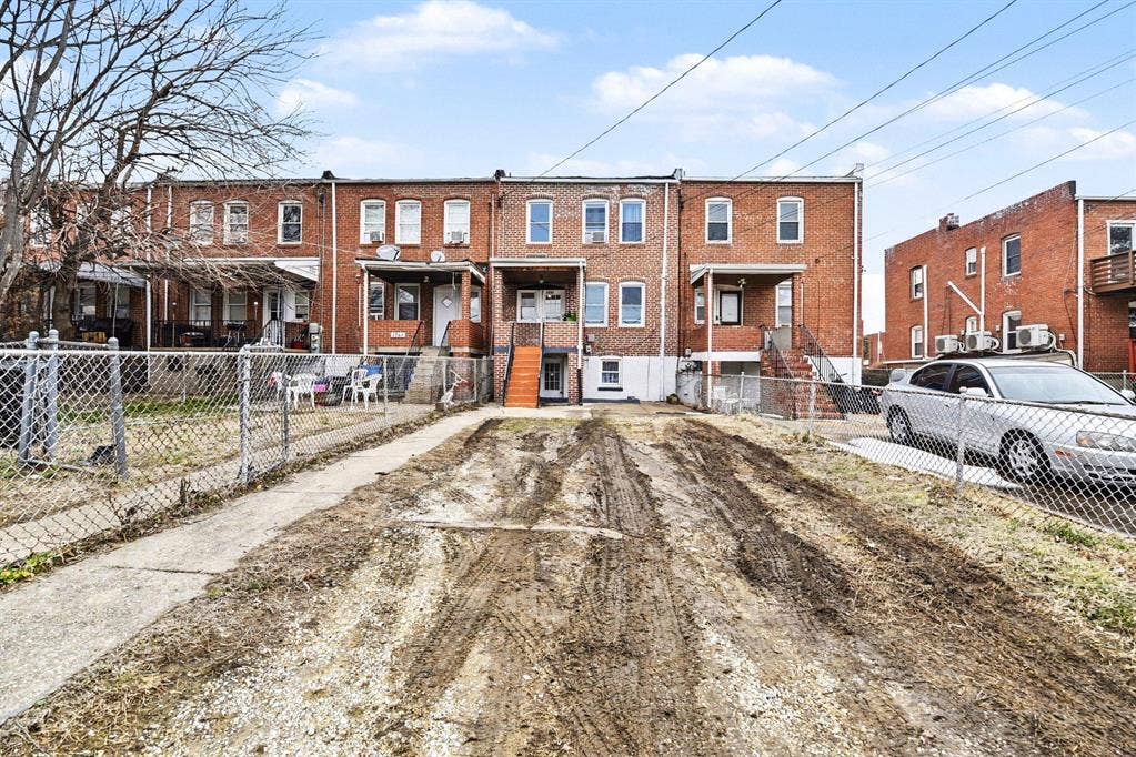 5 BR in Dundalk