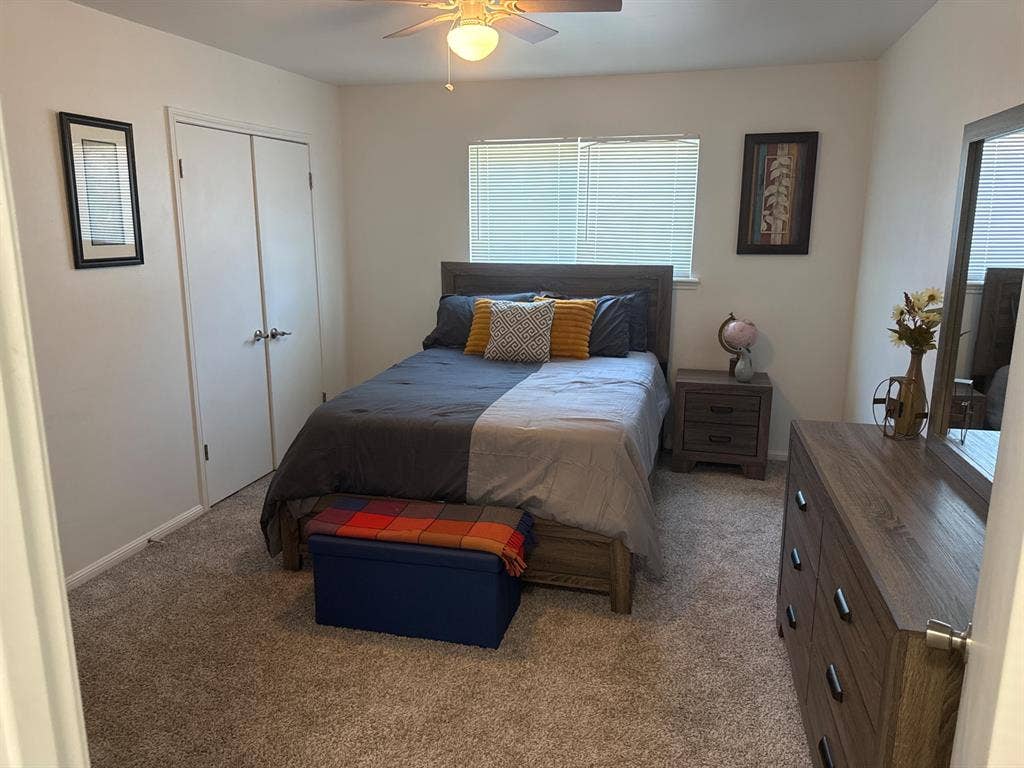 3 BR in Houston