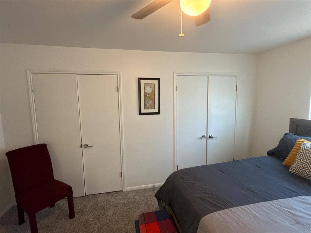 3 BR in Houston
