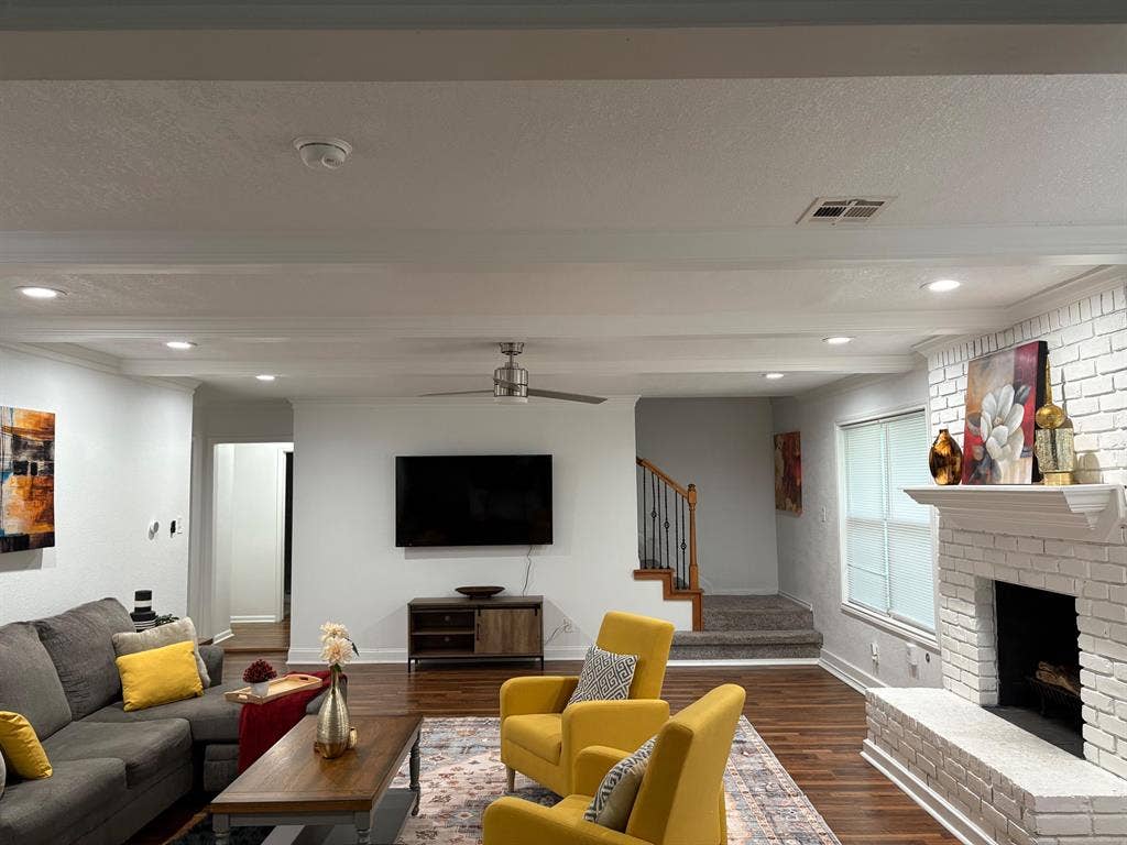3 BR in Houston