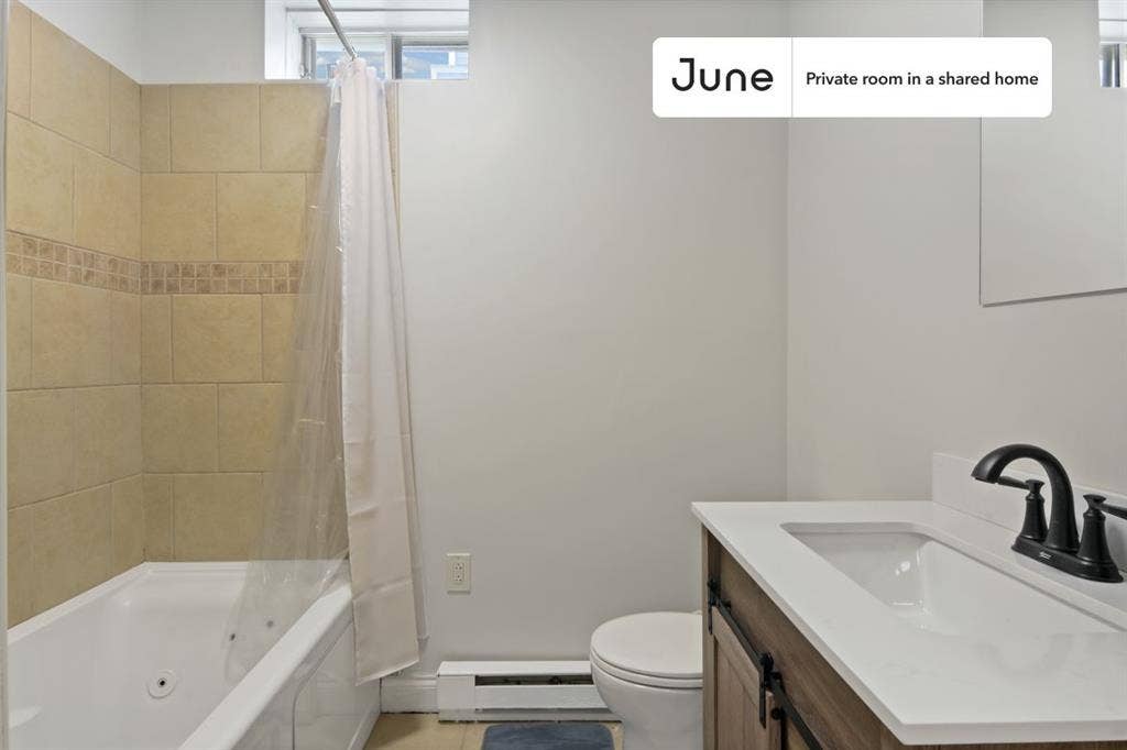 5 BR in Boston