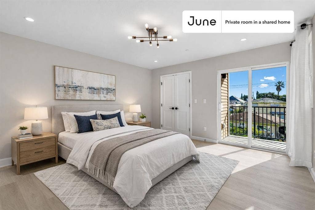 5 BR in Los Angeles